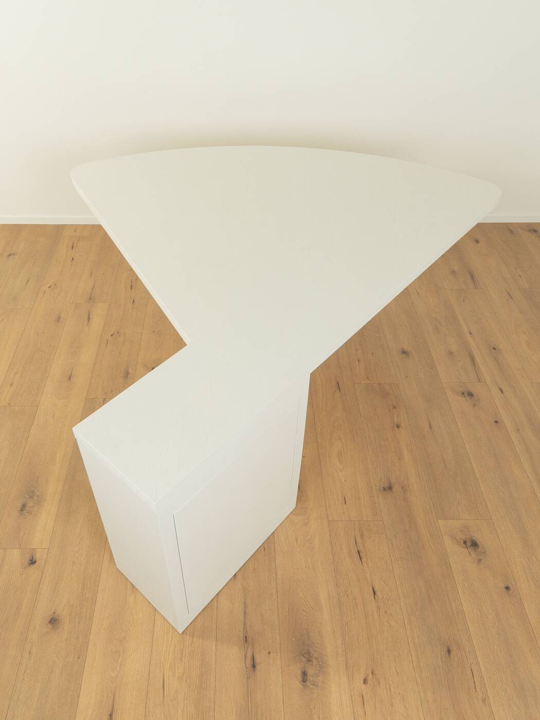 Versatile M1 table in Bauhaus style by Stefan Wewerka for Tecta from 1979