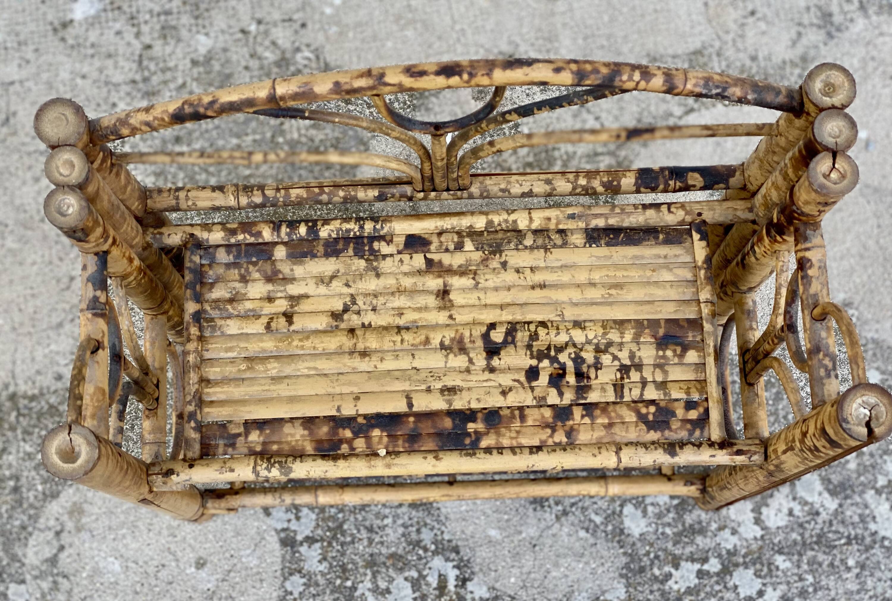 Vintage rattan shelf 1970-80