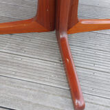 Baumann dining table