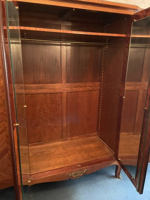 Louis XV style bedroom wardrobe