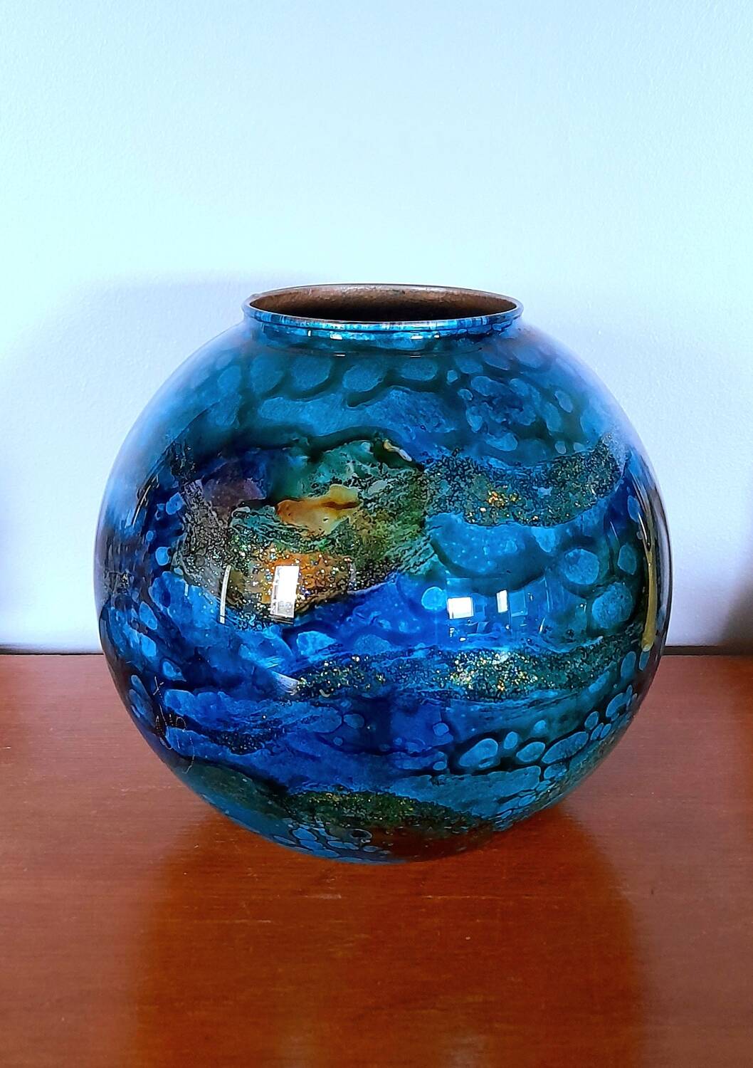 Lacquer vase on glass Jean Noël Bouillet 70s