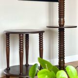 Spiral oak pedestal table