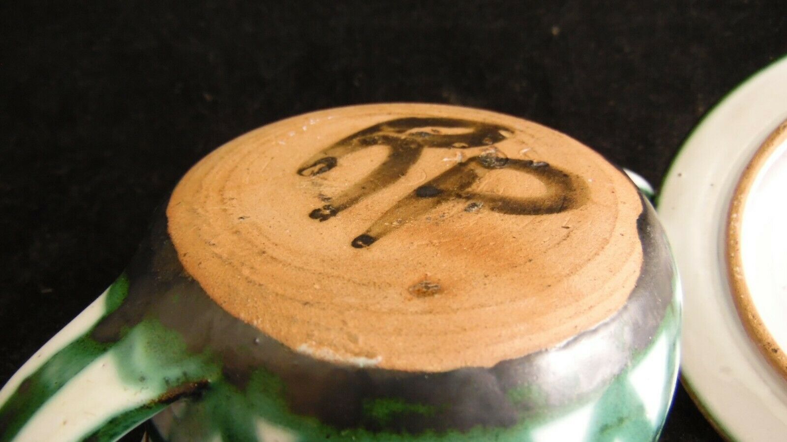 Robert Picault's stale covered bowl