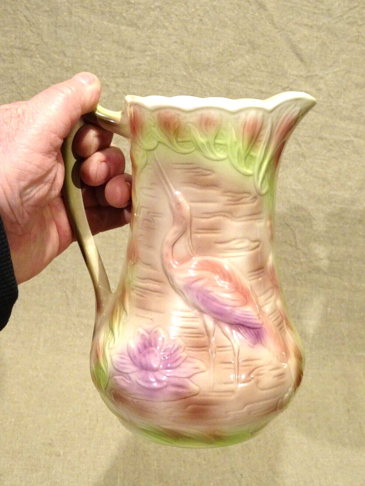 Pitcher pitcher jug slip Saint Clément heron relief decoration