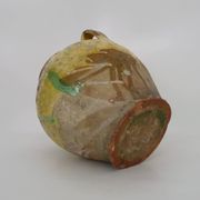 Magnificent glazed yellow confit pot, south-west of France. 19th century.
