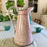 Broc vintage enamel pink and white
