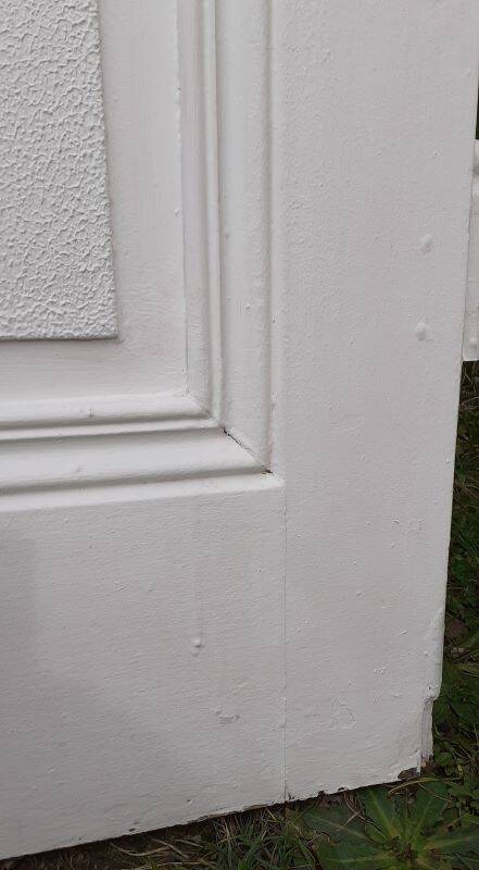 Communication door h221.5xl90cm old paneled, molded, interior