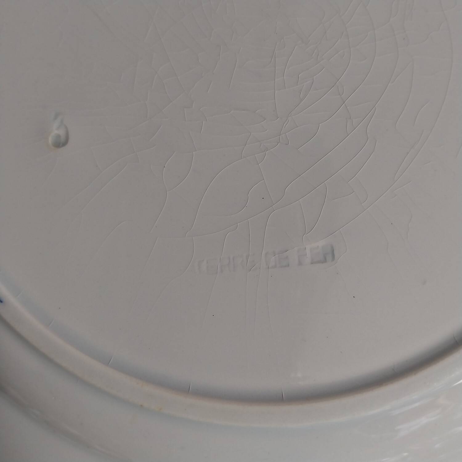 Large iron earth dish Campanules Saint Amand Hamage