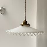 White opaline suspension