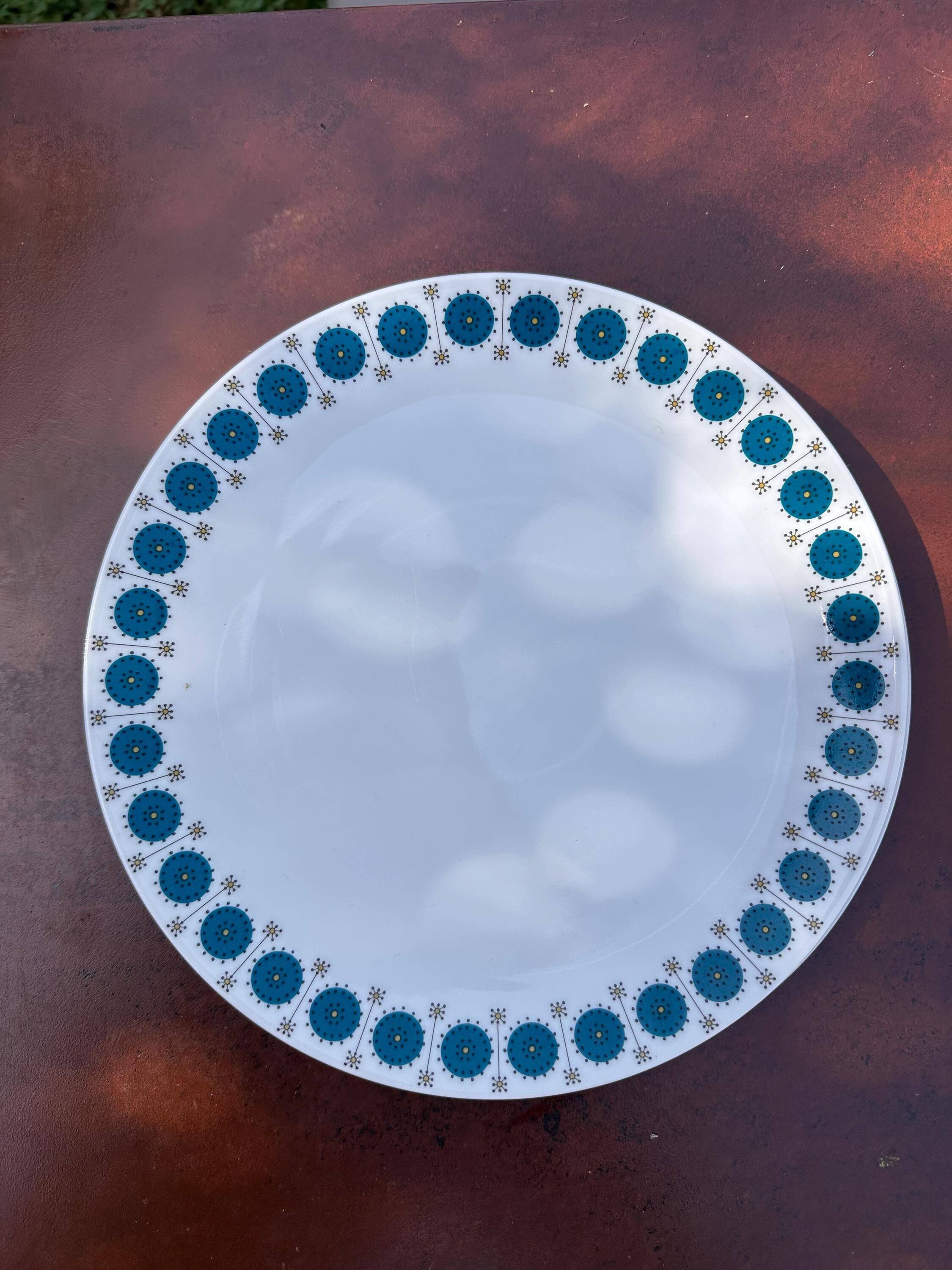 Set of 5 vintage flat plates by Hans-Theo Baumann for Thomas Germany.