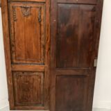 Double portes de placards en chene sculpté XX siècle