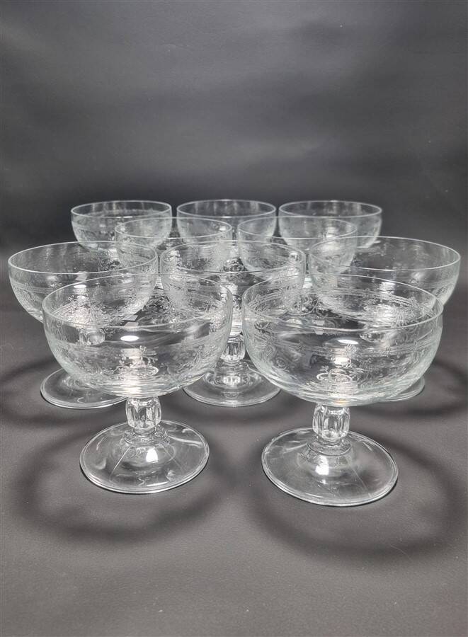 Set de 10 coupes à champagne