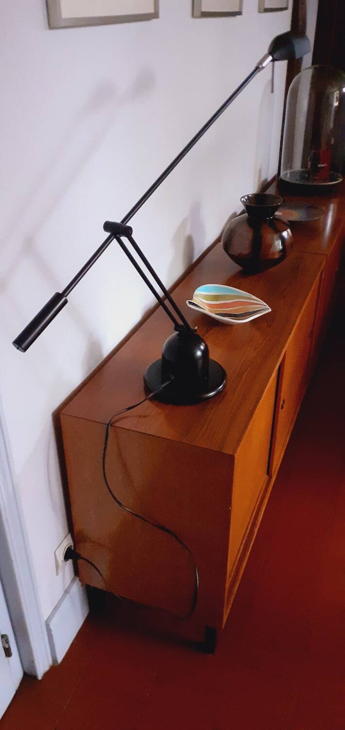 Lampe de bureau à balancier en métal noir, Italie années 1980