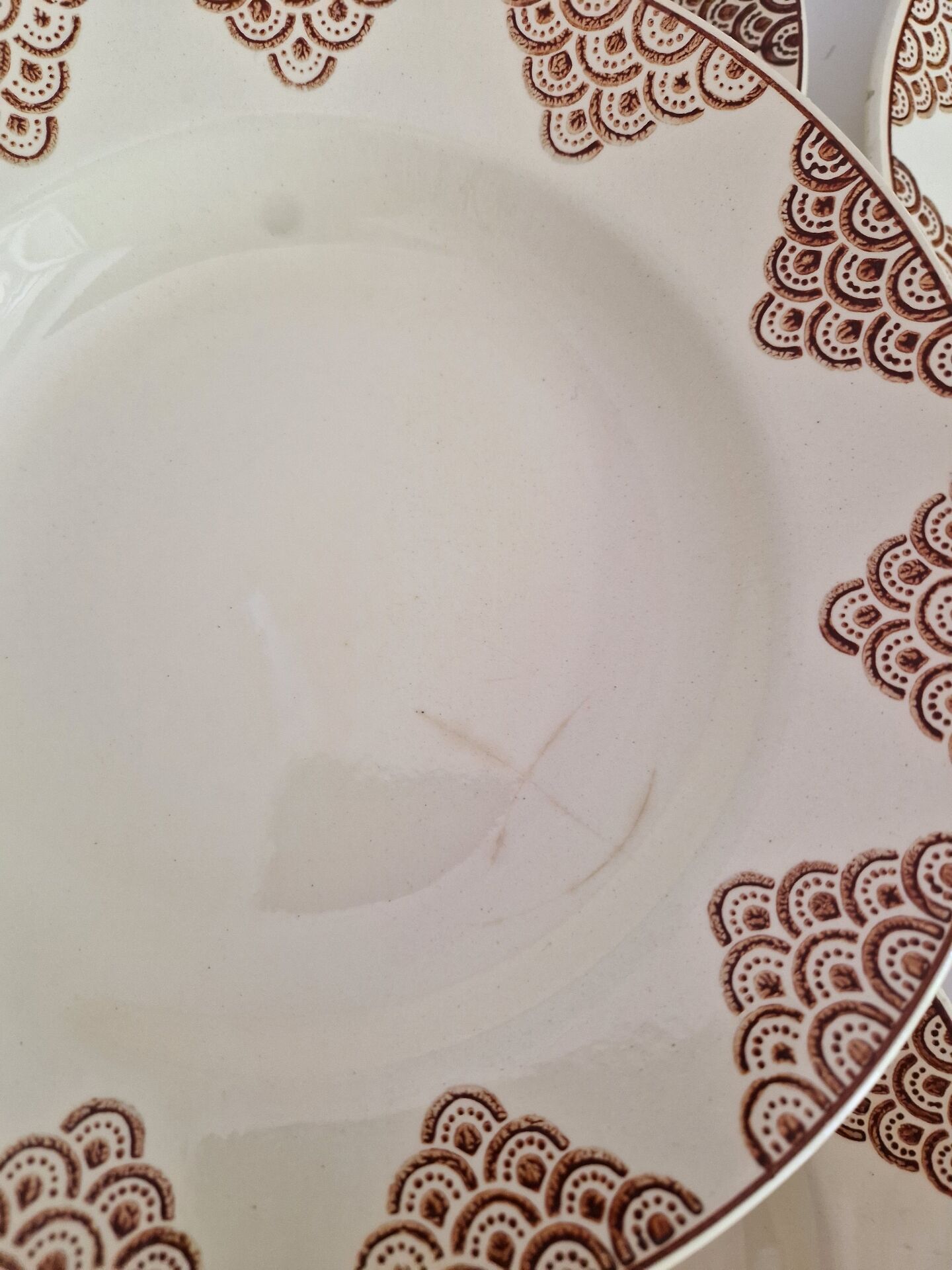 Set of 12 Deep Plates Saint Amand Model 4054