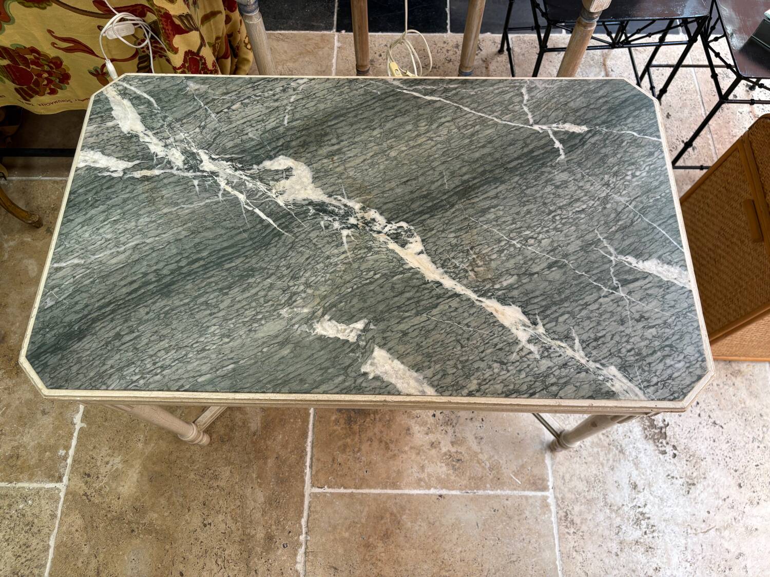 Table style Louis XVI en marbre vert