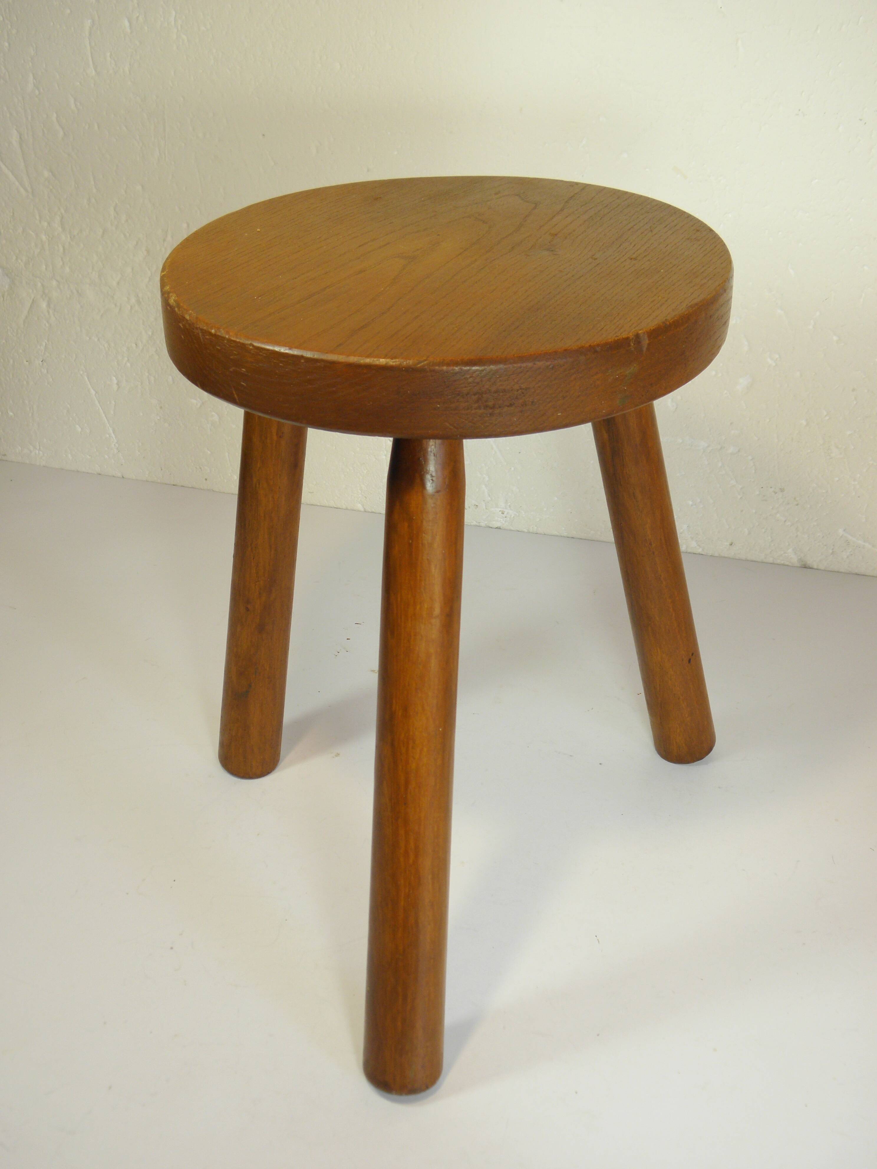 Stool, tripod saddle 32 cm