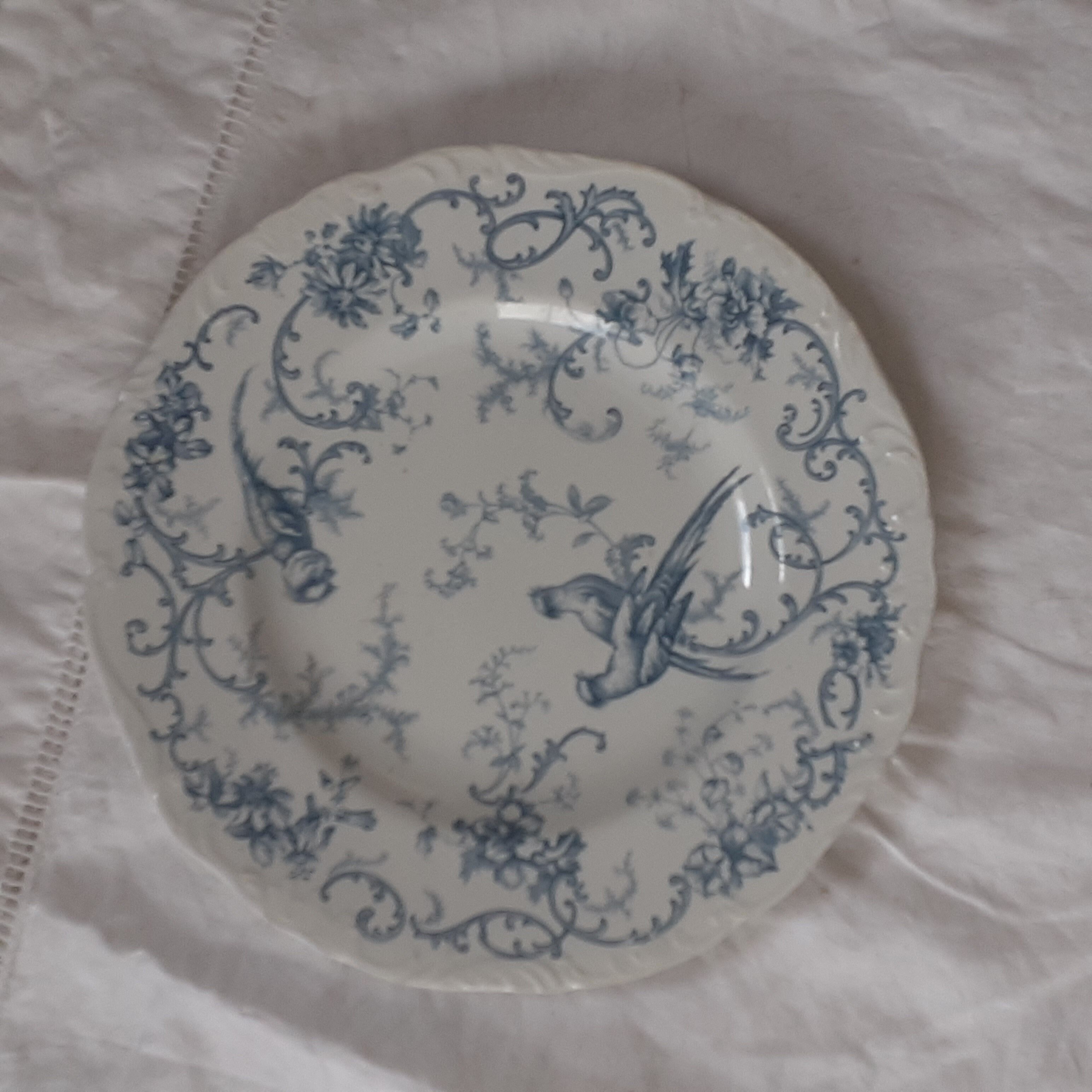 Old English plate BWM and cp . Arzberg Schumann. Model Chicago.