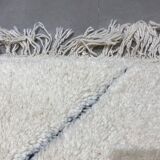 White/black relief laine laine carpet 163x255cm