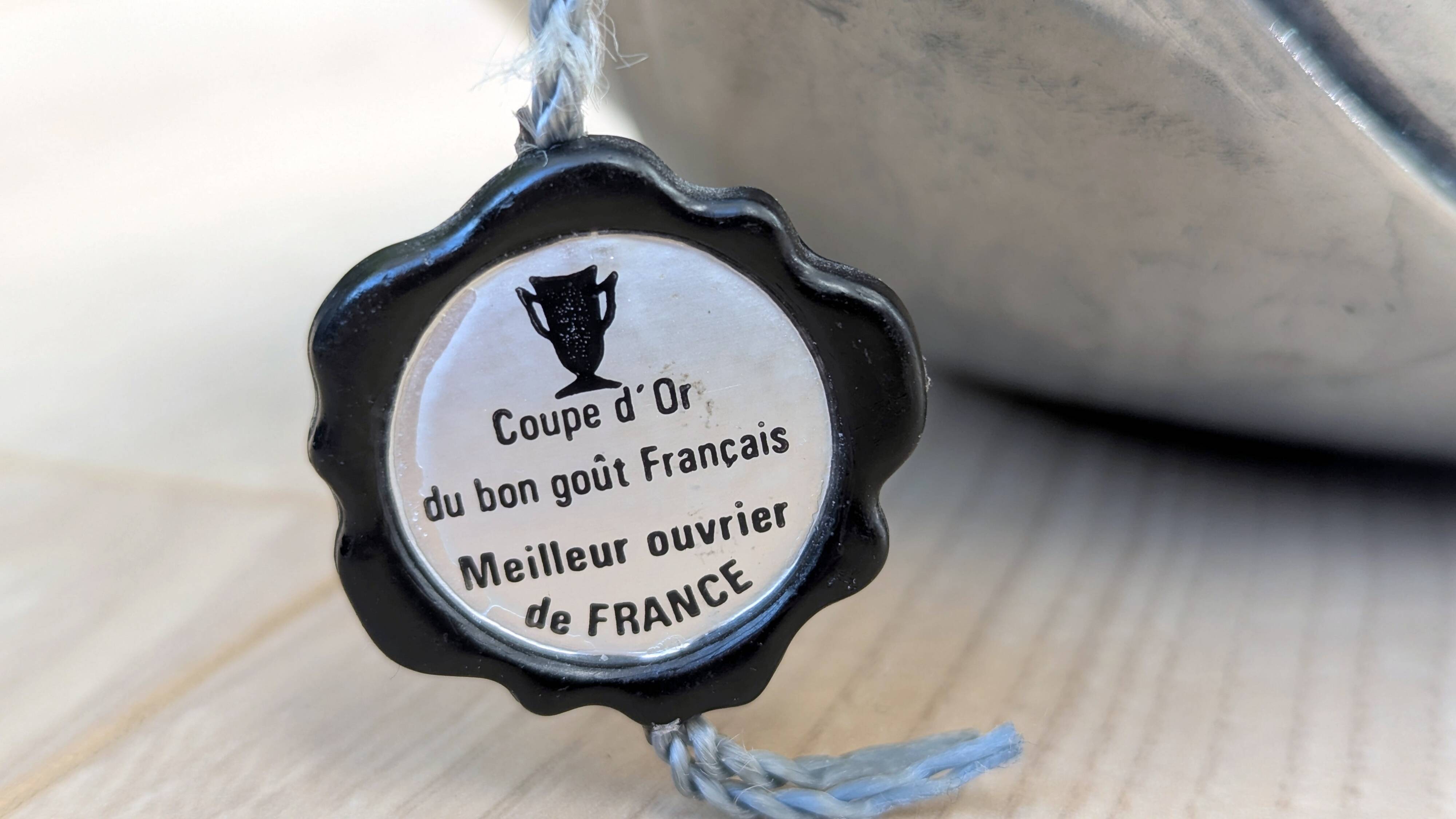 ​Basket  ​in Pewter ​Signed ​Jean Goardère - Arts and crafts