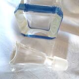 Original square crystal carafe with blue background