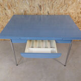 Formica table