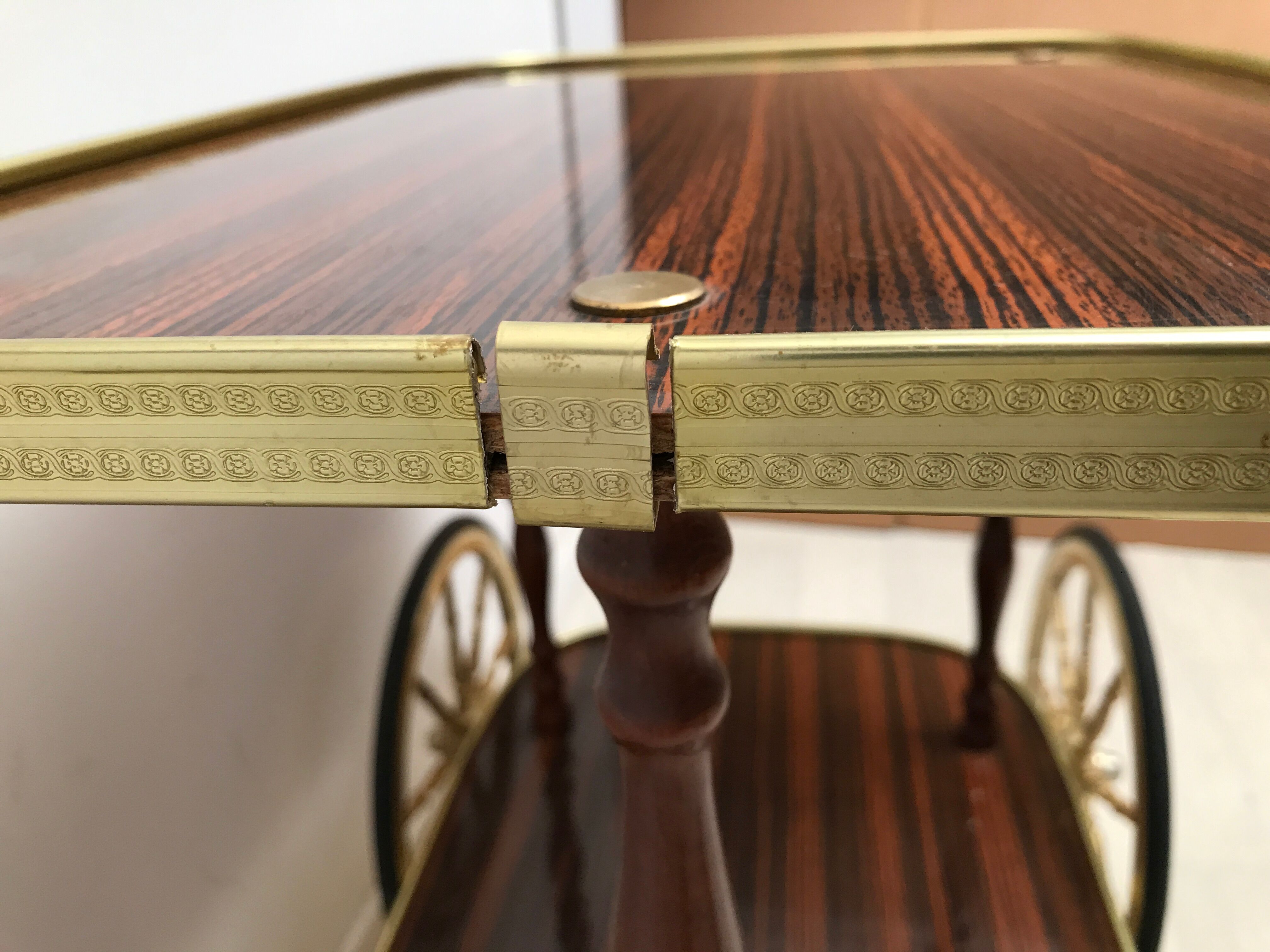 Bar trolley  in gold and formica 1960-1970