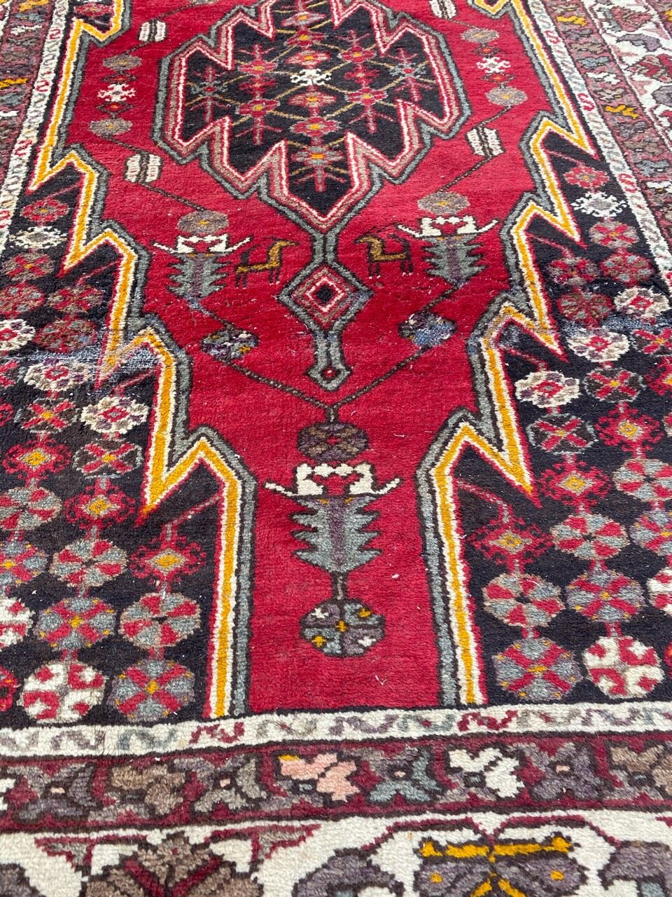 Ancient Persian Mazlaghan carpet 135x208 cm