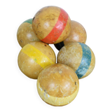 Set of 6 wooden balls.