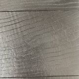 Table basse ronde finition bois brulé, shou-sugi-ban