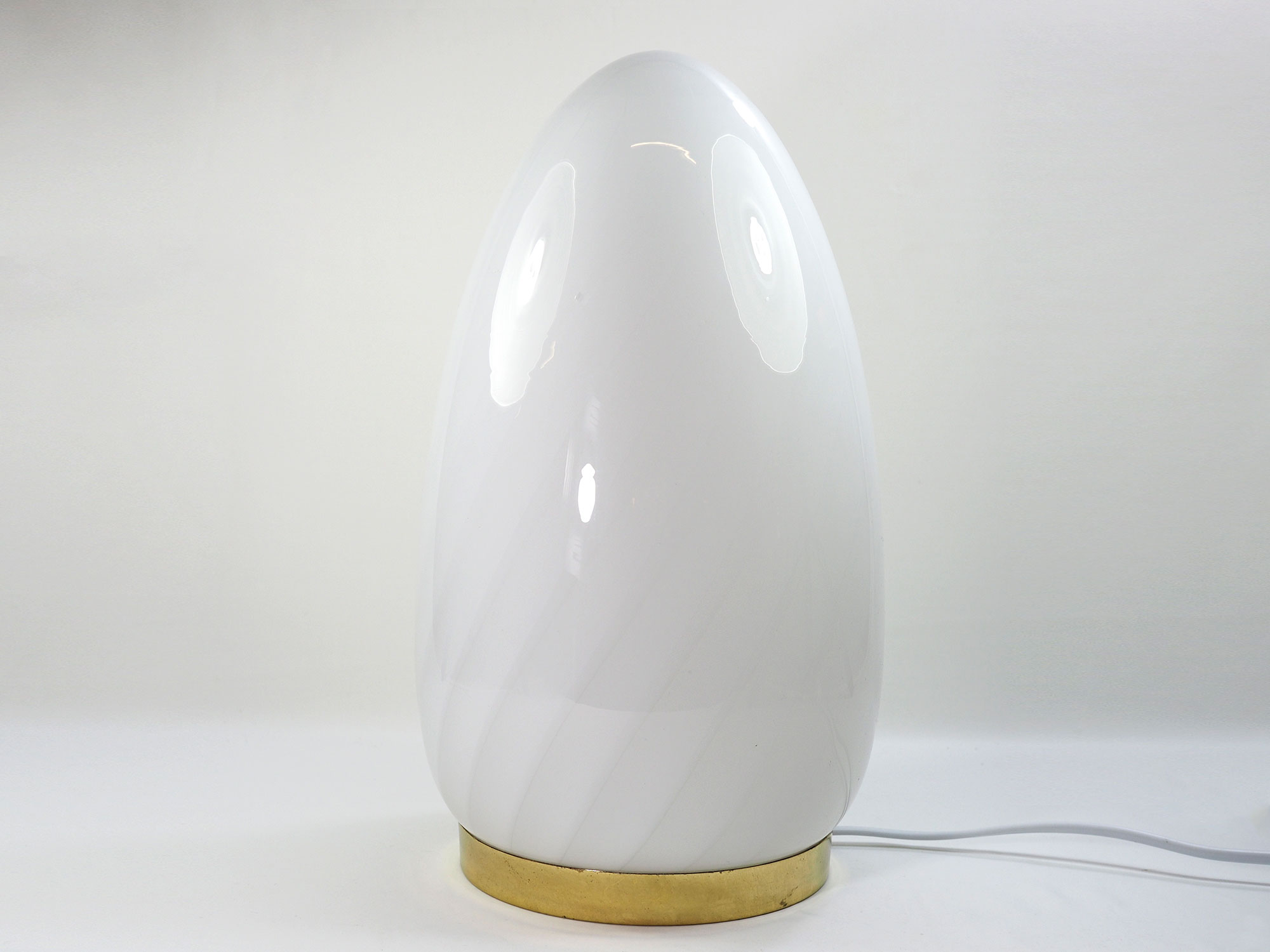 Italian art glass egg table lamp by Vetri Murano, 1970