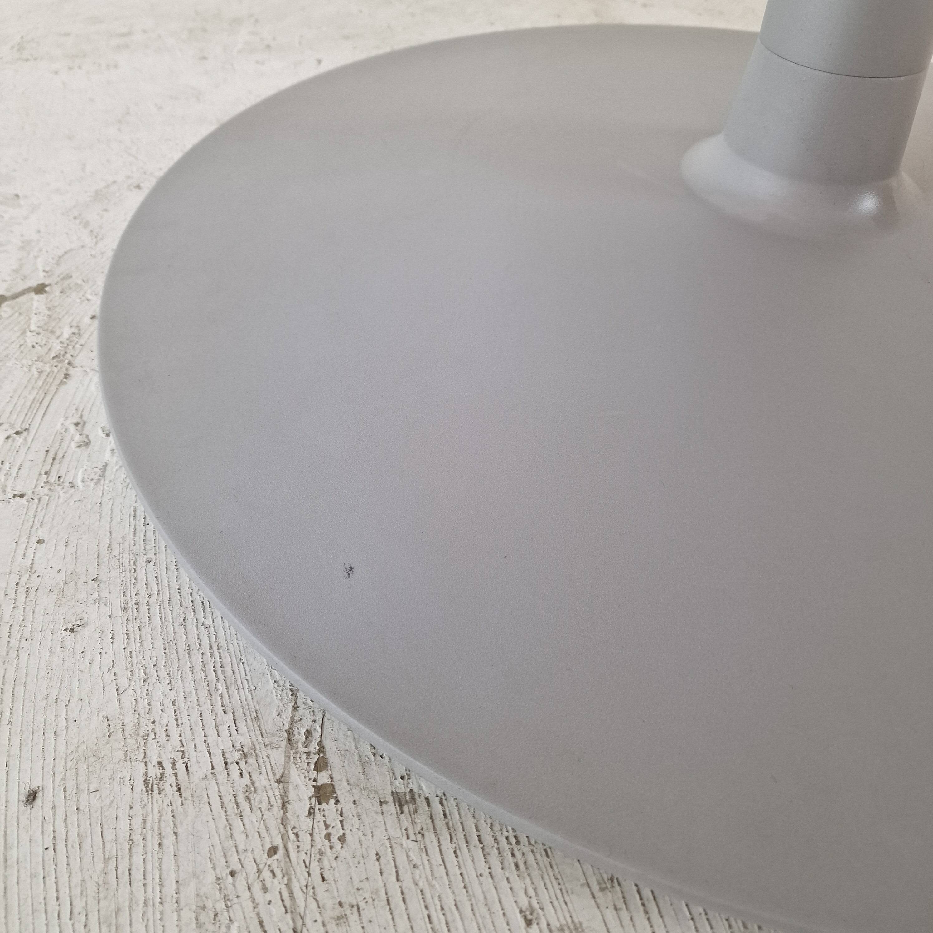 Round Dining Table by Pierre Paulin for Artifort