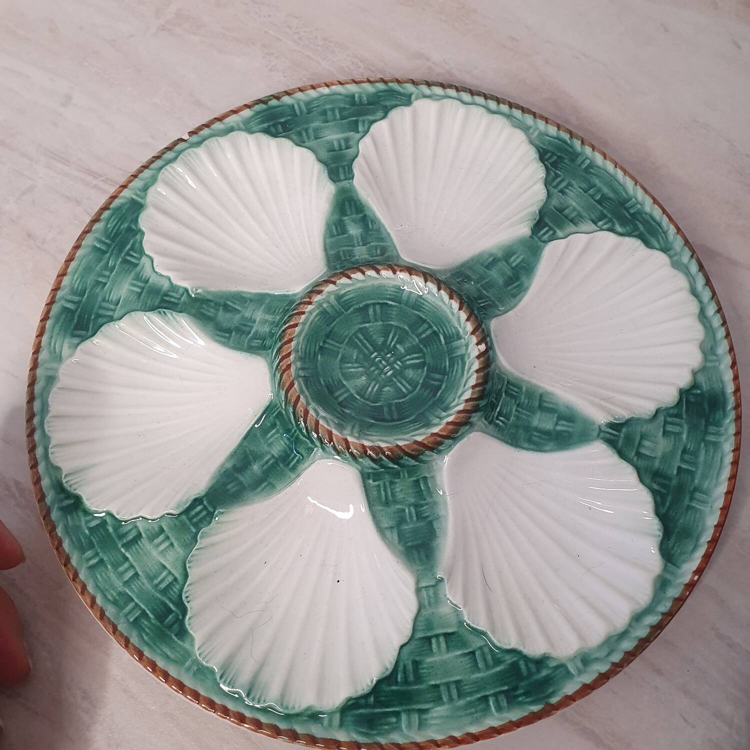 Longchamps oyster and shellfish plates