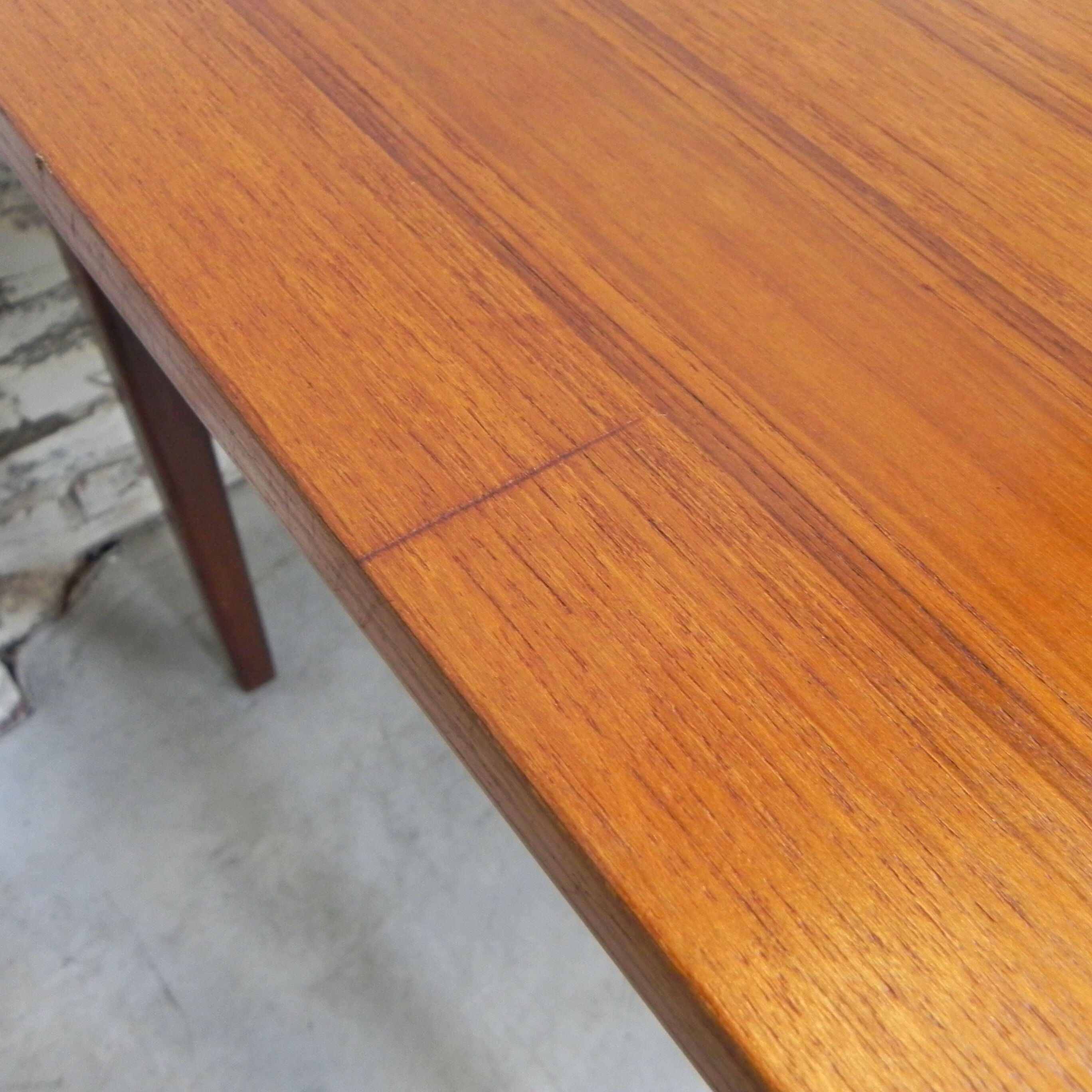 Danish vintage dining table extendable