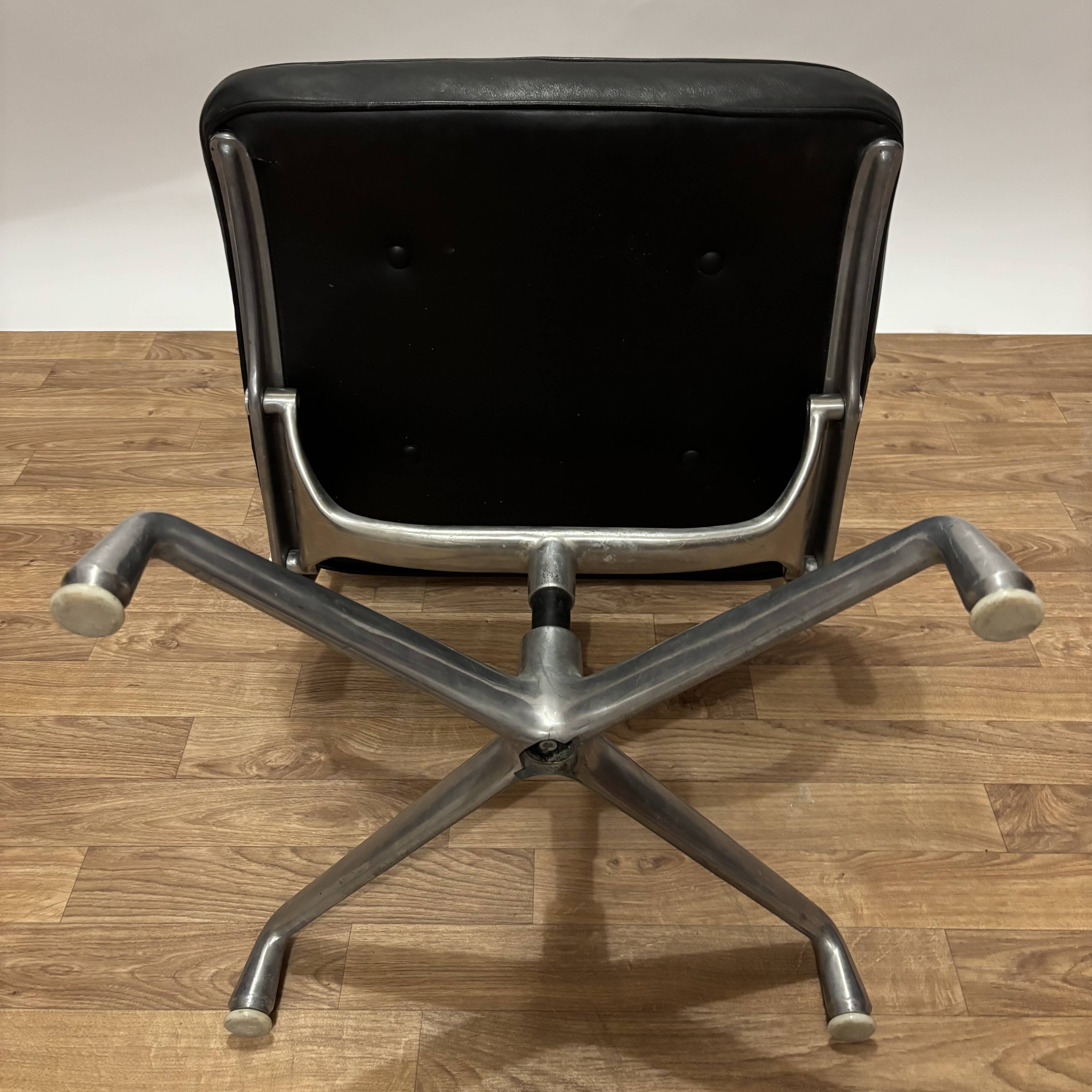 Intermediate Eames Chair from the 1970s in leather.