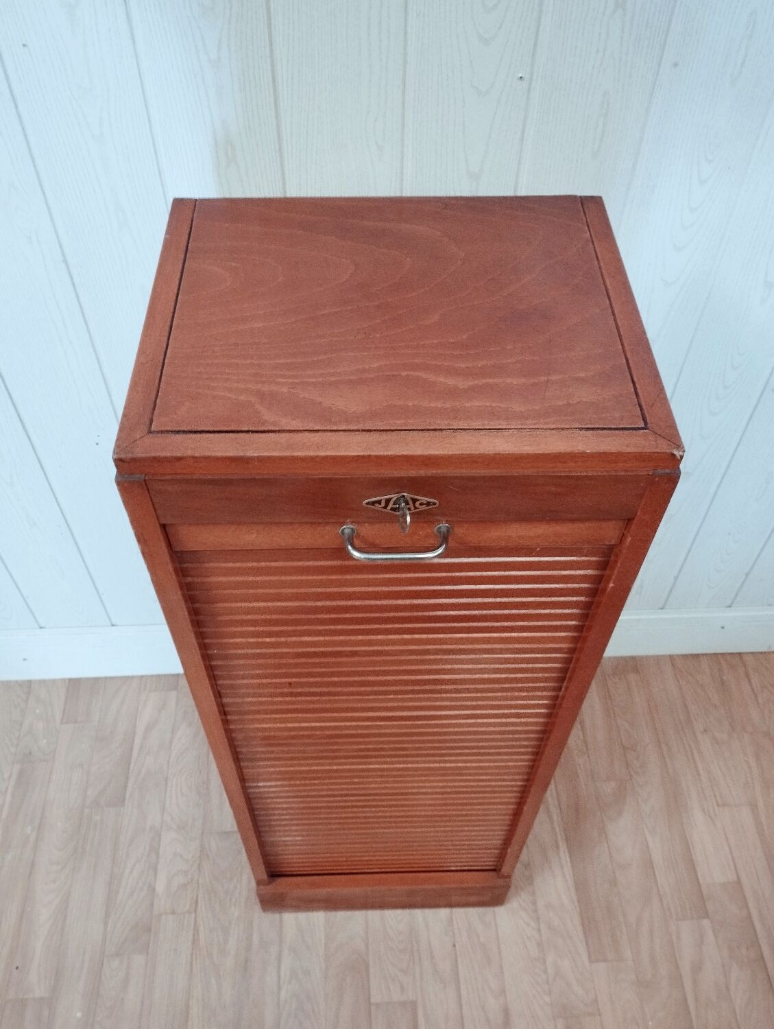 Notary binder cabinet with curtain JAC