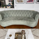 Banana sofa type chesterfield velvet and wood