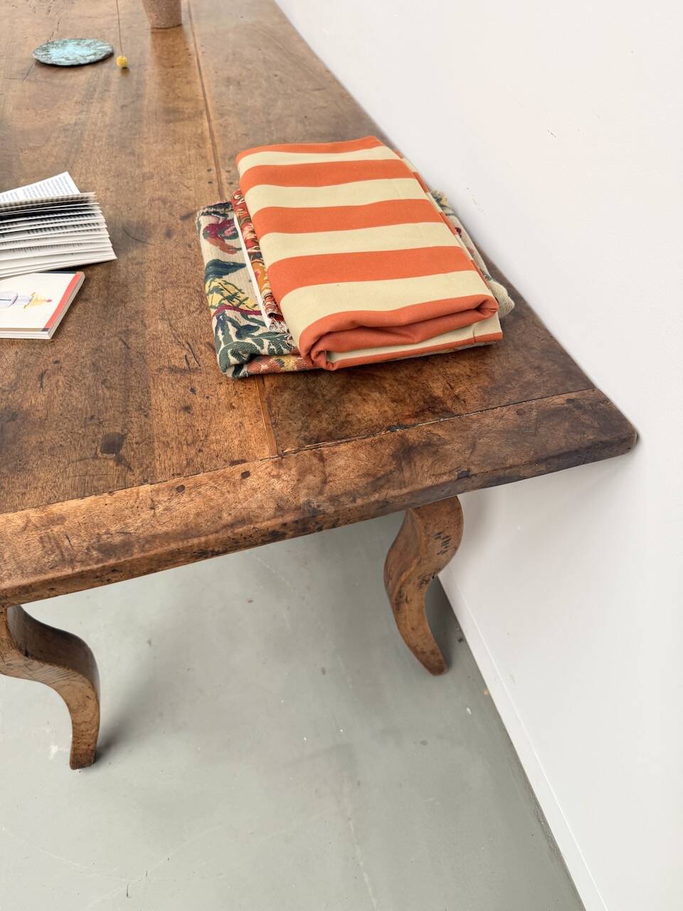 19th century walnut drapery table 2m1