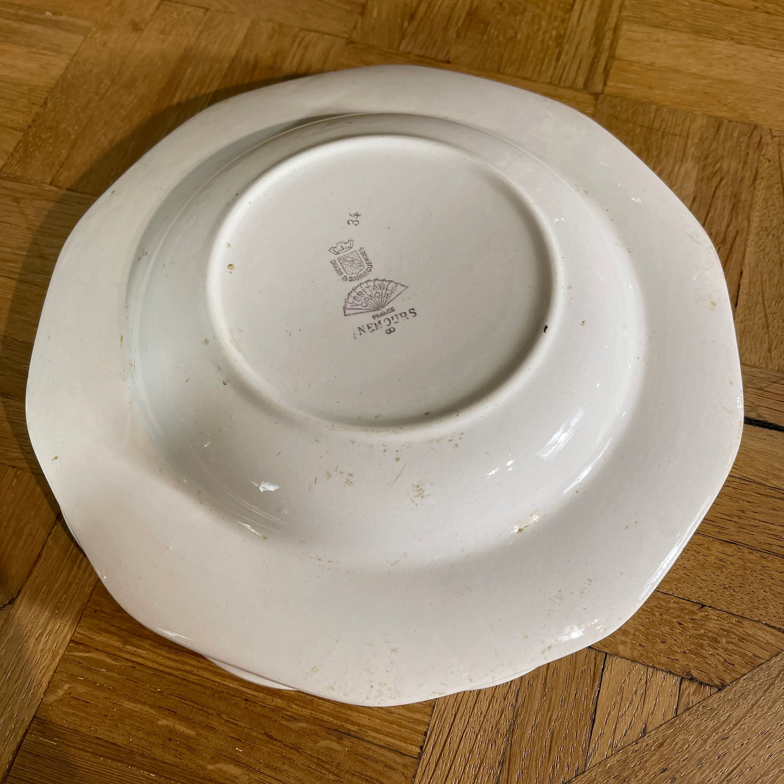 Series of 6 hollow plates DIGOIN / NEMOURS