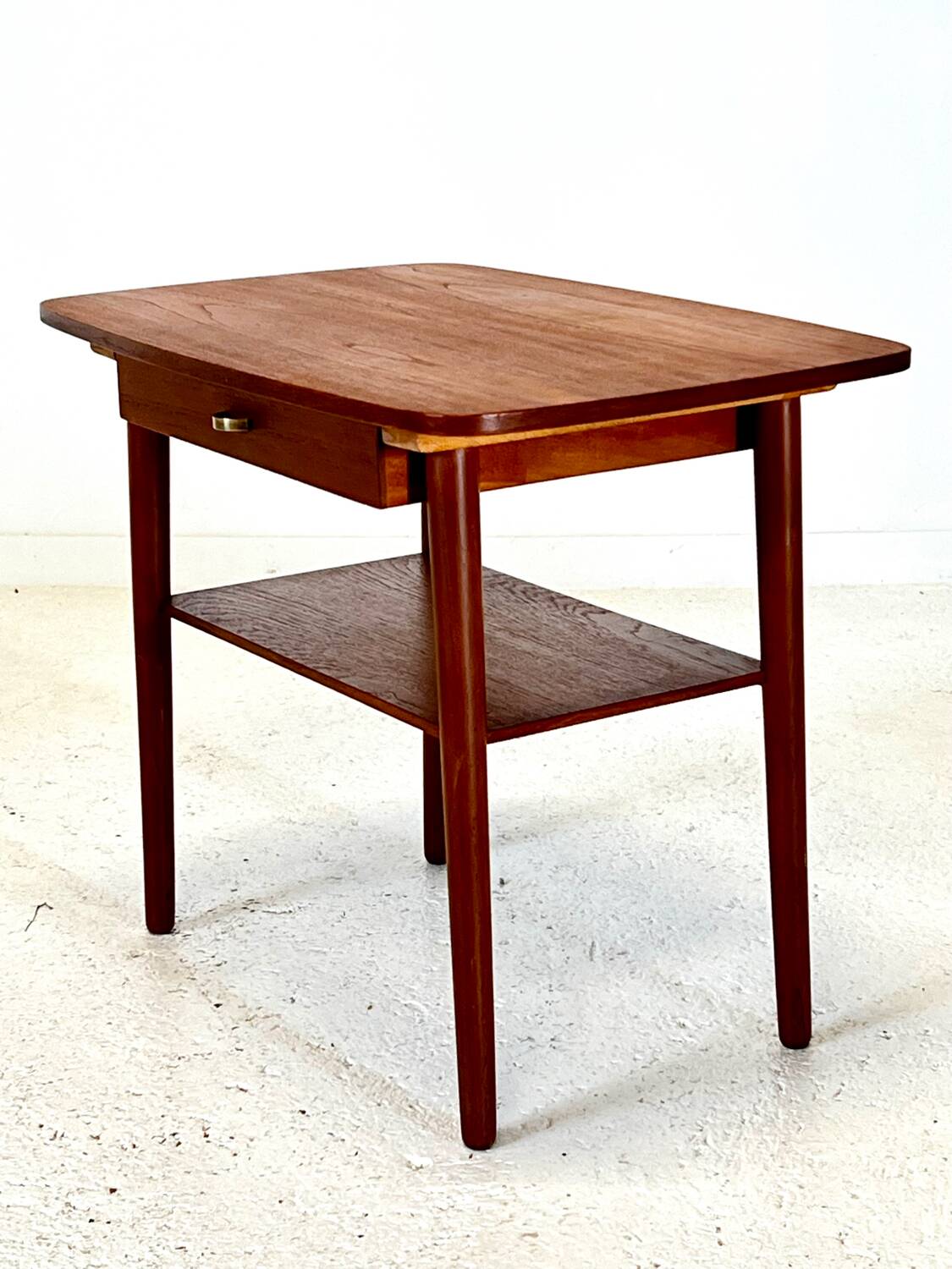 Scandinavian children's desk