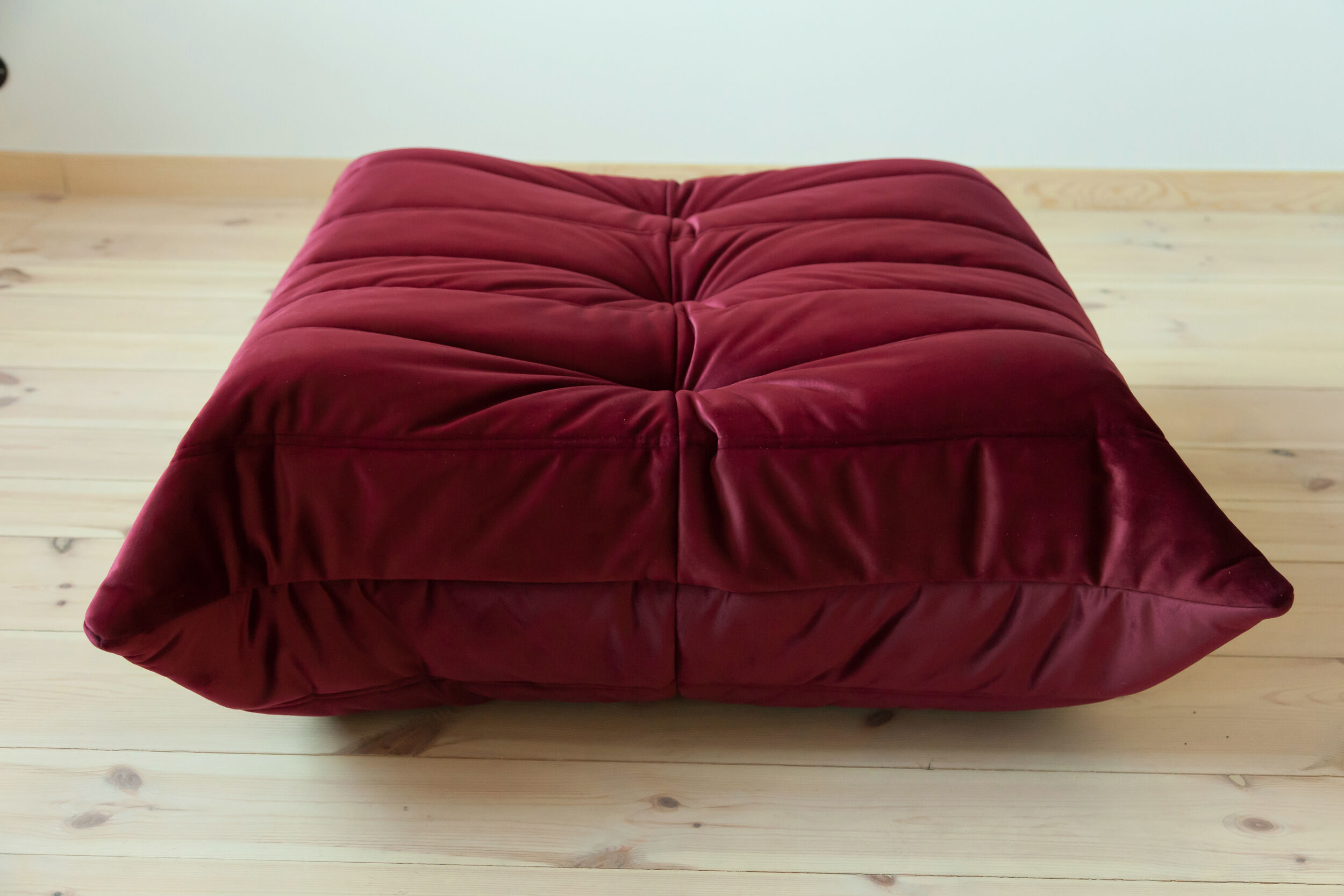 Togo ottoman model designed by Michel Ducaroy 1973