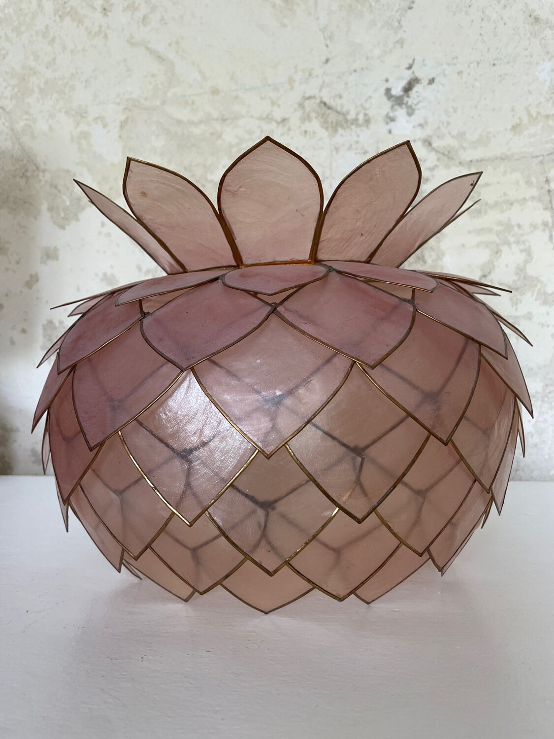 Abas-jour en nacre vintage