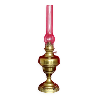 Vintage Brass Oil Lantern with Decorative Base and Clear Glass Funnel Stamped LB Marque Delay 4399