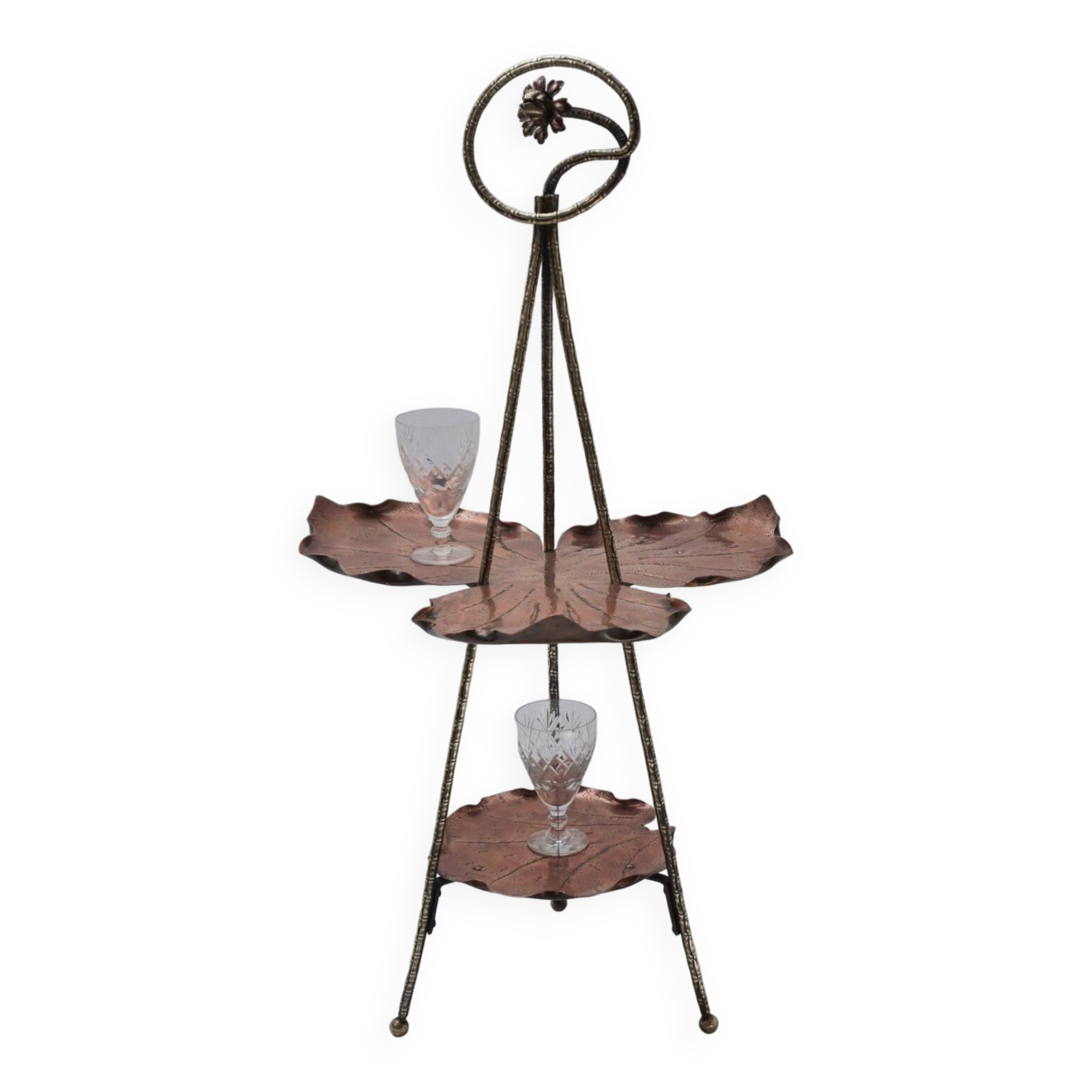 Présentoir à gâteaux antique en laiton, bambou et cuivre, acanthe, mouvement esthétique, Townshends, années 1880