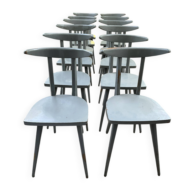Suite de 12 chaises Stella “Antilope” – France, années 1950