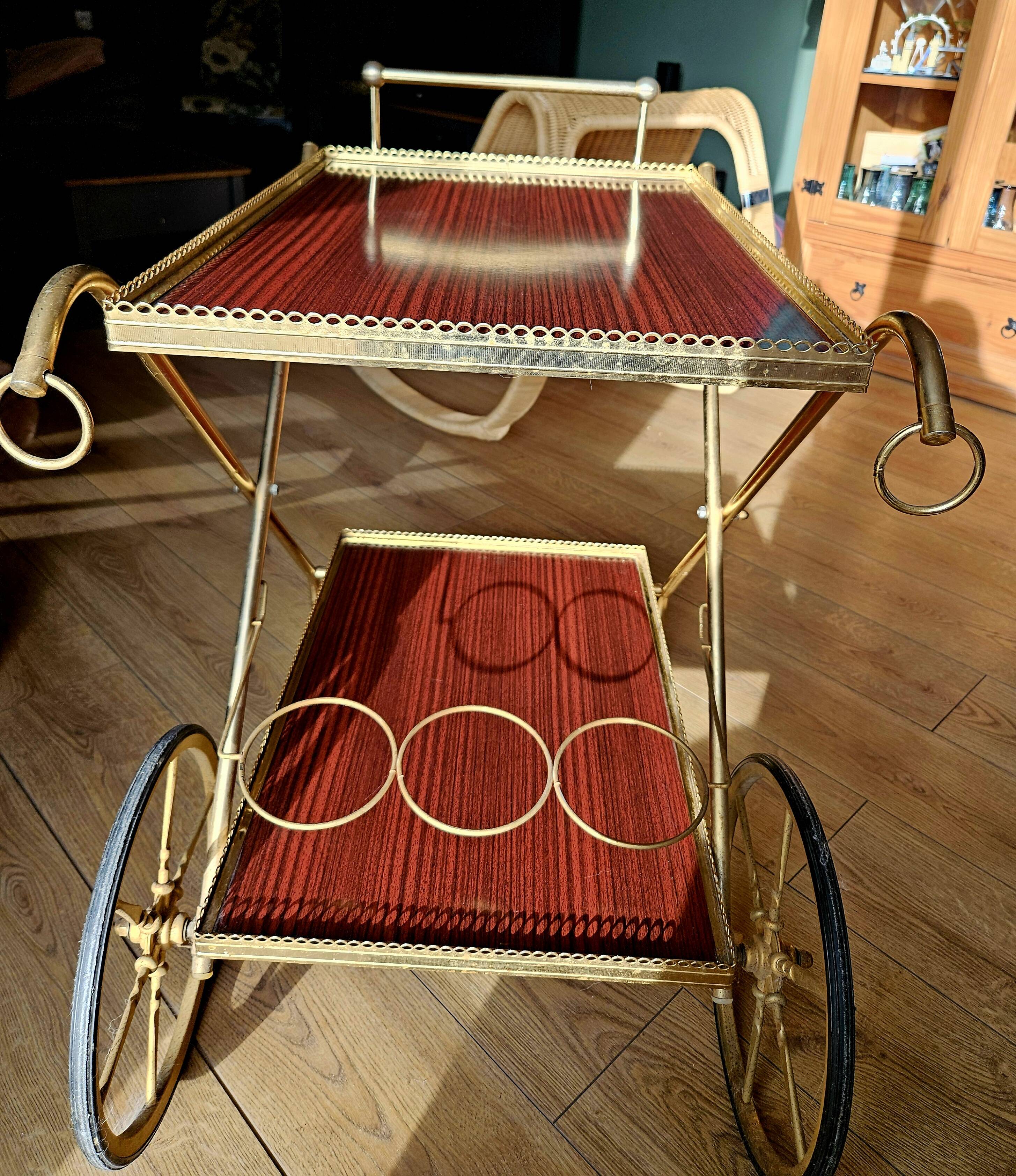 Vintage serving cart - 1969