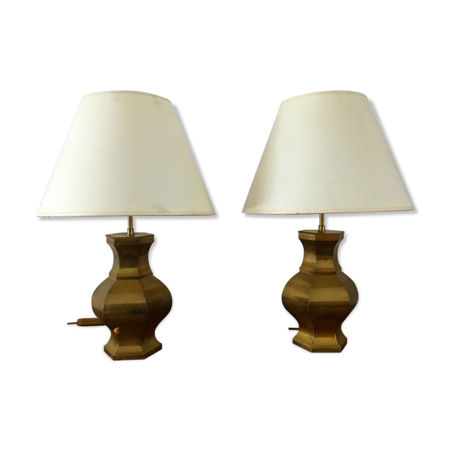 2 vintage brass lamps