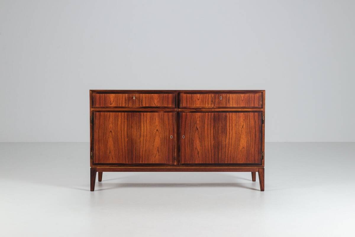 Gunni Omann model 5 sideboard in rosewood Omann Jun Denmark 1960