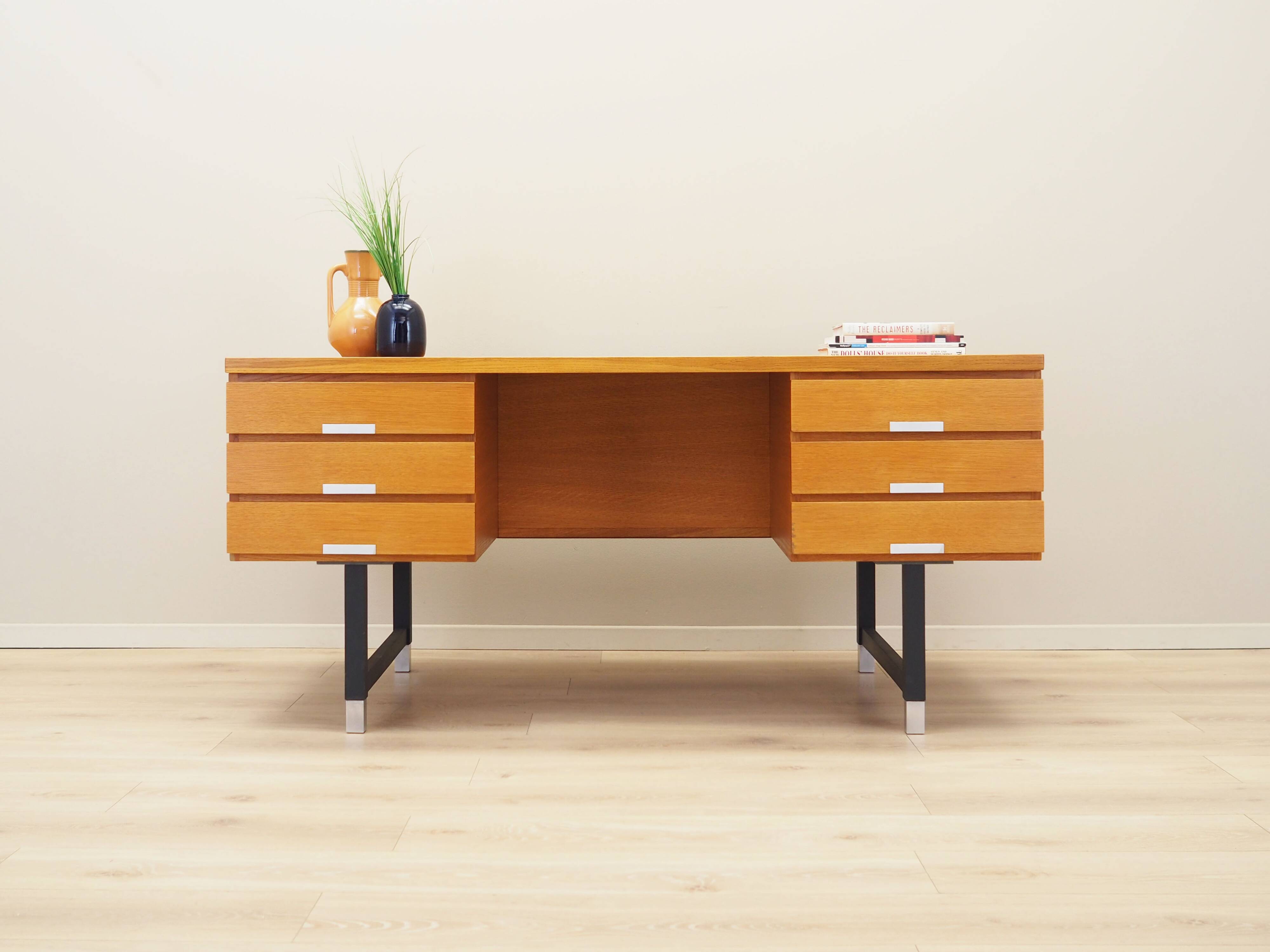 Ash desk, Danish design, 1970s, manufacturer: Eigil Petersens Møbelfabrik