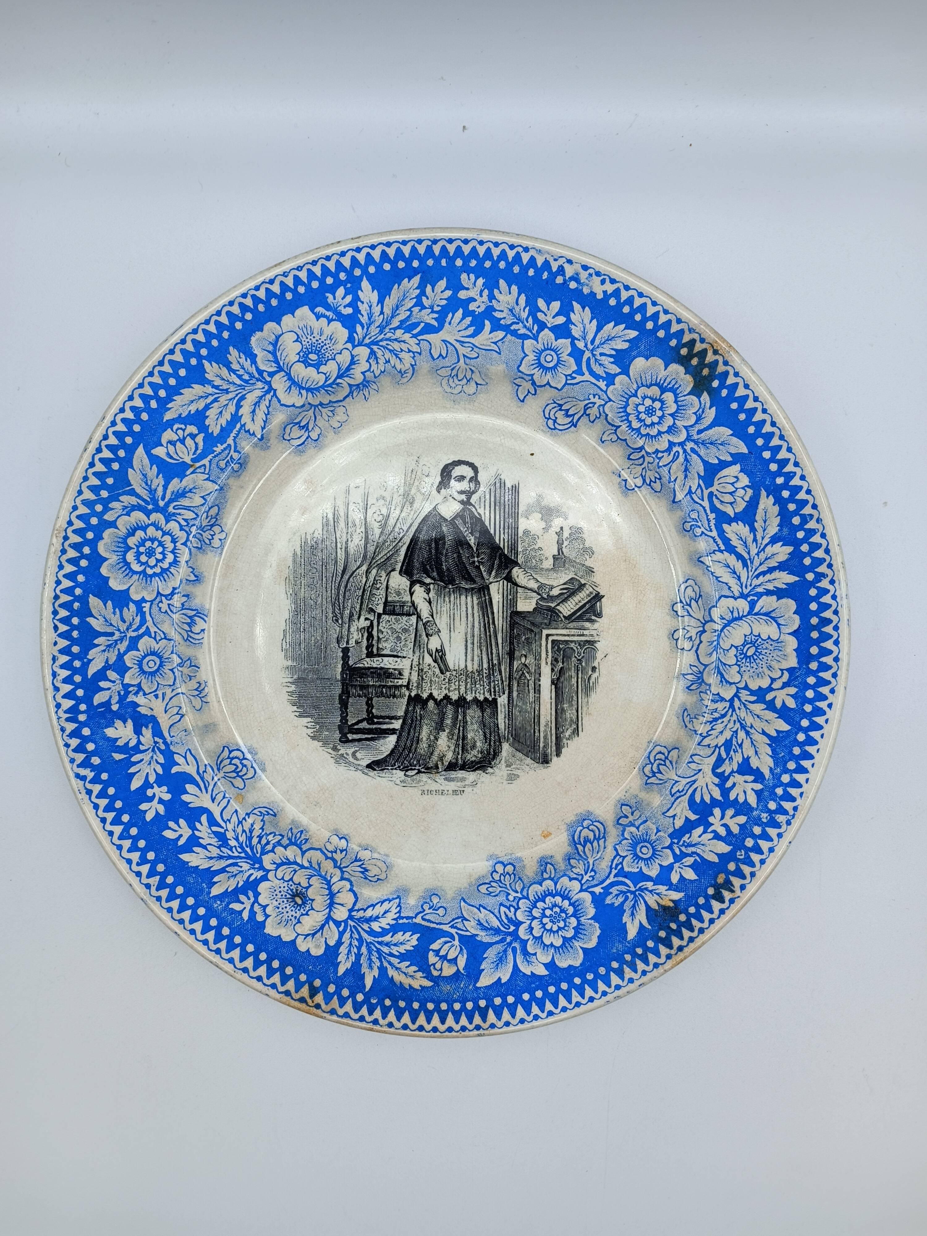 Richelieu Talking Plate
