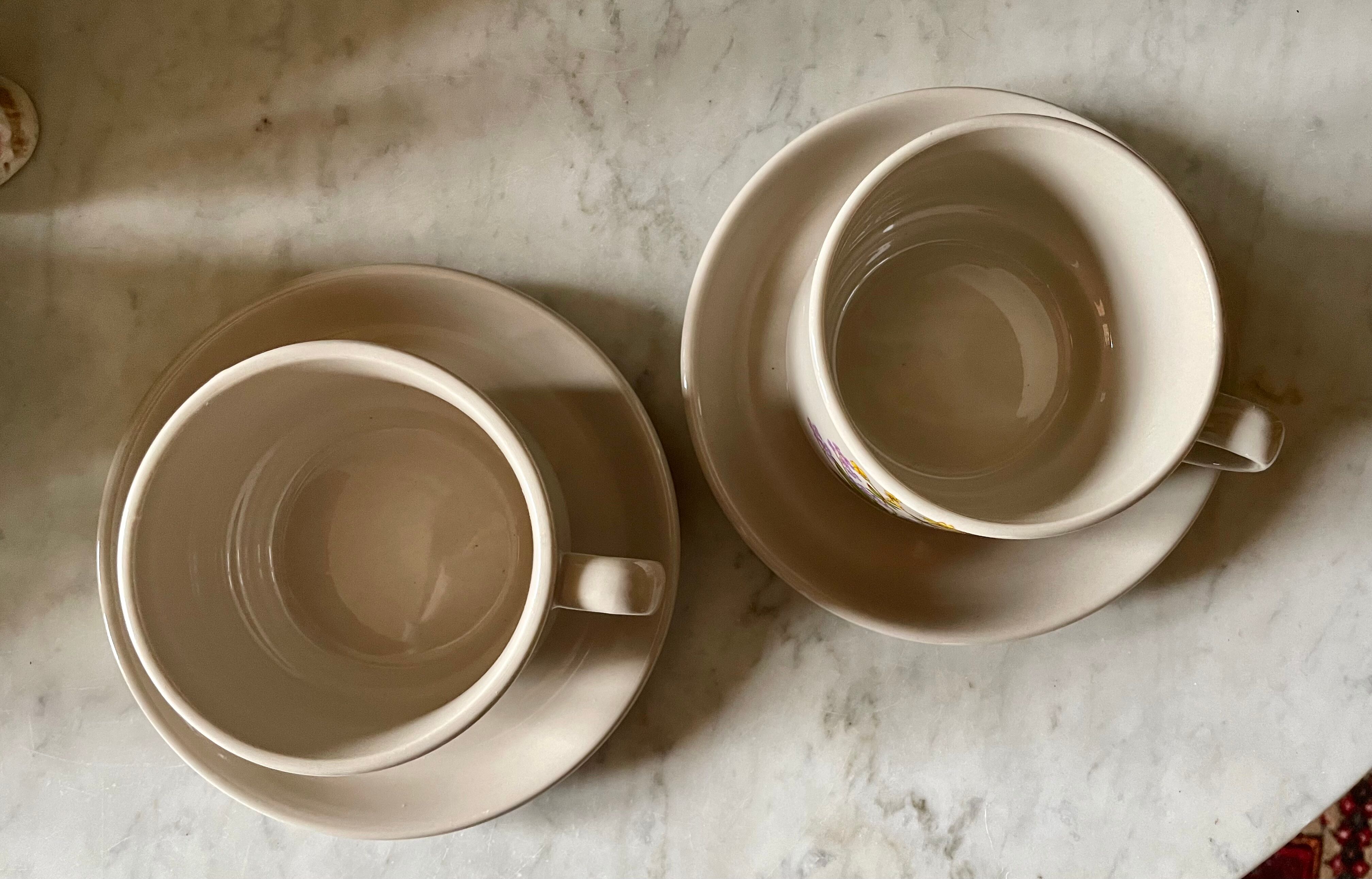 Vintage stoneware cups